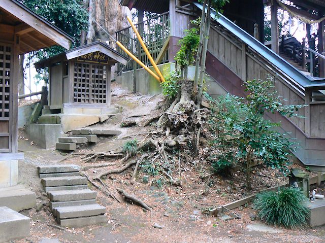 土屋神社裏手の浅羽野1号墳
